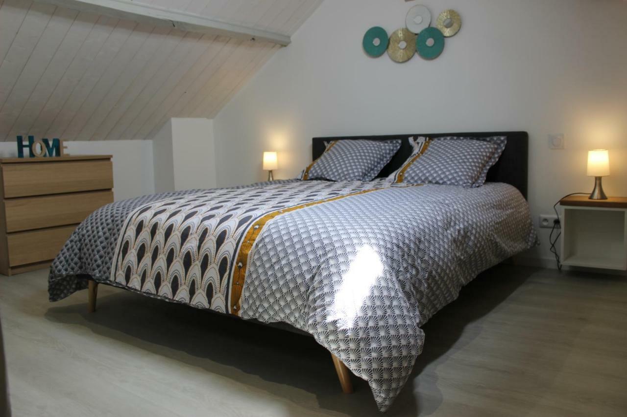 Bel Appartement Avec Vue Sur Vezere Uzerche Buitenkant foto